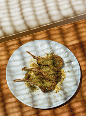 Saumon marin&eacute; fa&ccedil;on carpaccio &ndash; entr&eacute;e fra&icirc;che du restaurant plage Pampelonne